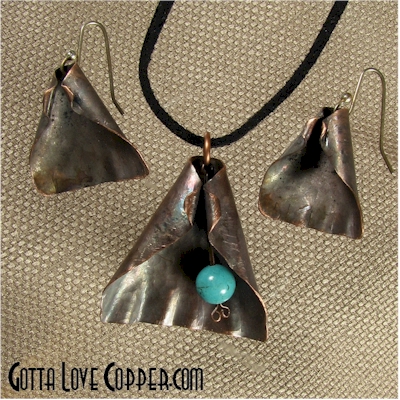 Pendant & Earrings Set