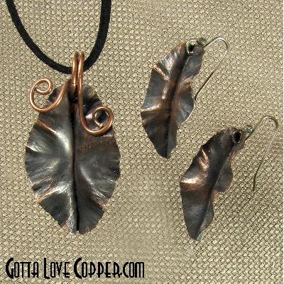 Pendant & Earrings Set