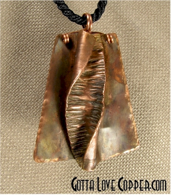 Twisted Pendant
